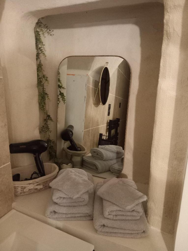 Petit Bonheur Apartment